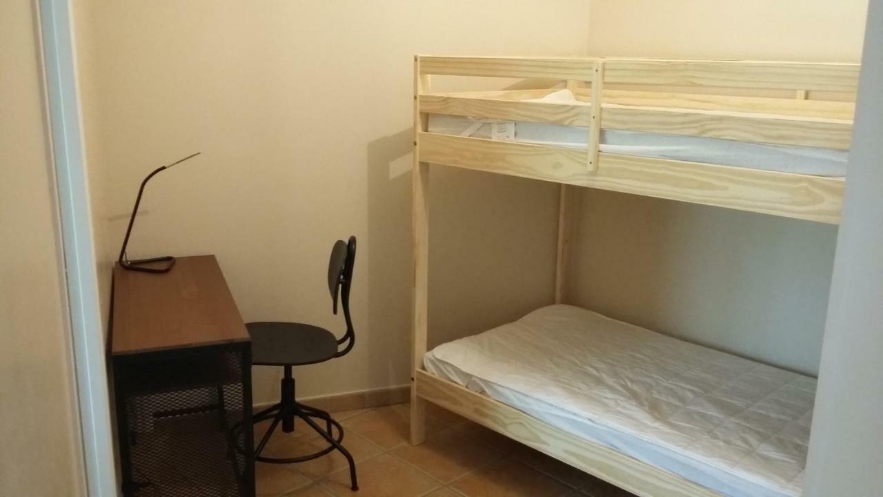Appartement Dans Propriete Calme En Pleine Nature Charbonnières-les-Bains Dış mekan fotoğraf